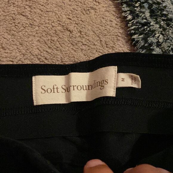Soft surroundings pull on velvet pants M - Picture 6 of 6